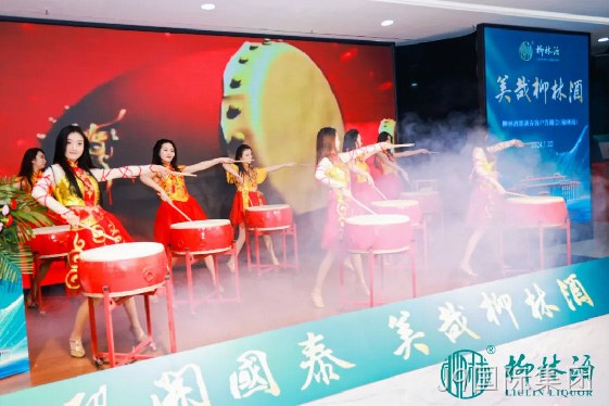 相聚驼城共叙友谊！陕西J9国际集团隆重举行榆林2024新春答谢会